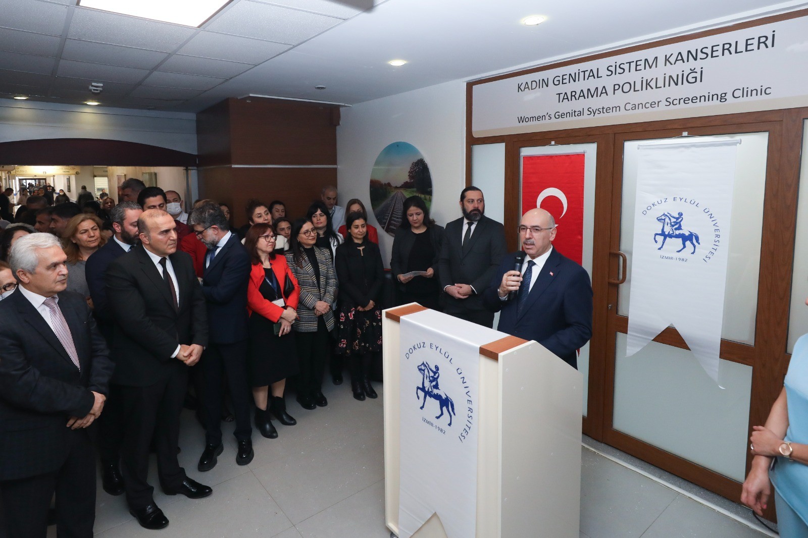 DEÜ'DEN KADINLAR GÜNÜNE ÖZEL SAĞLIK YATIRIM